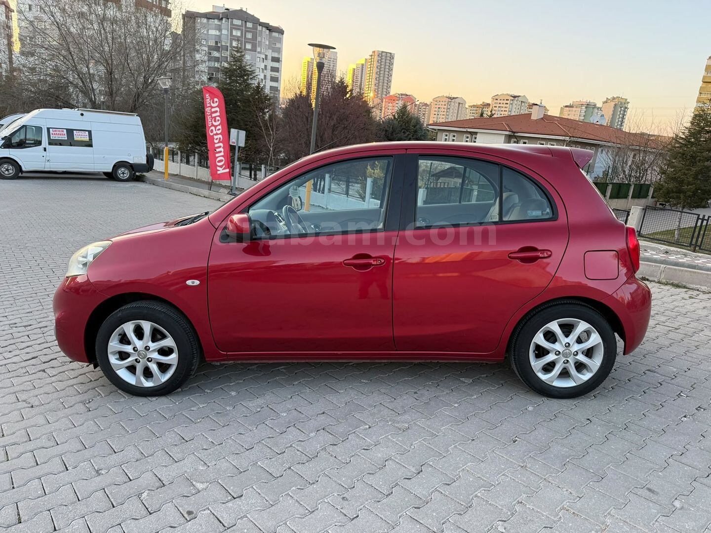 Sahibinden Nissan Micra 1.2 Match 2018 Model Ankara 83.000 km Bordo 2