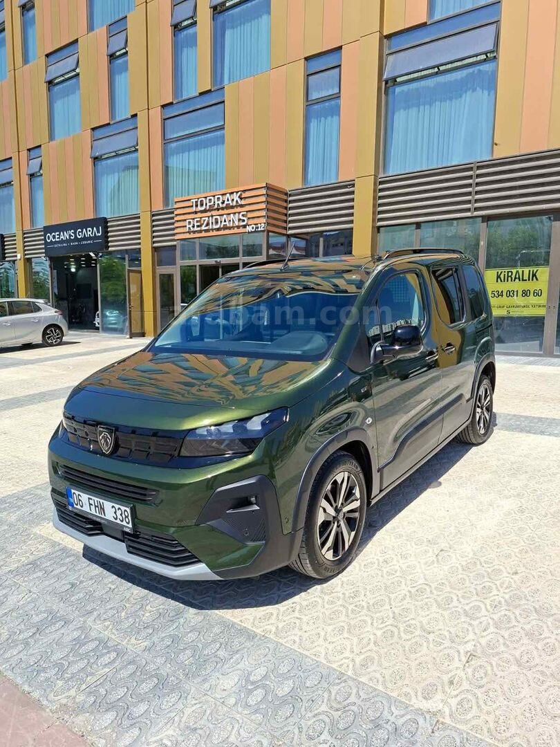 Sahibinden Peugeot Rifter 1.5 BlueHDI GT 2025 Model Ankara 13.000 km Yeşil (metalik) 2