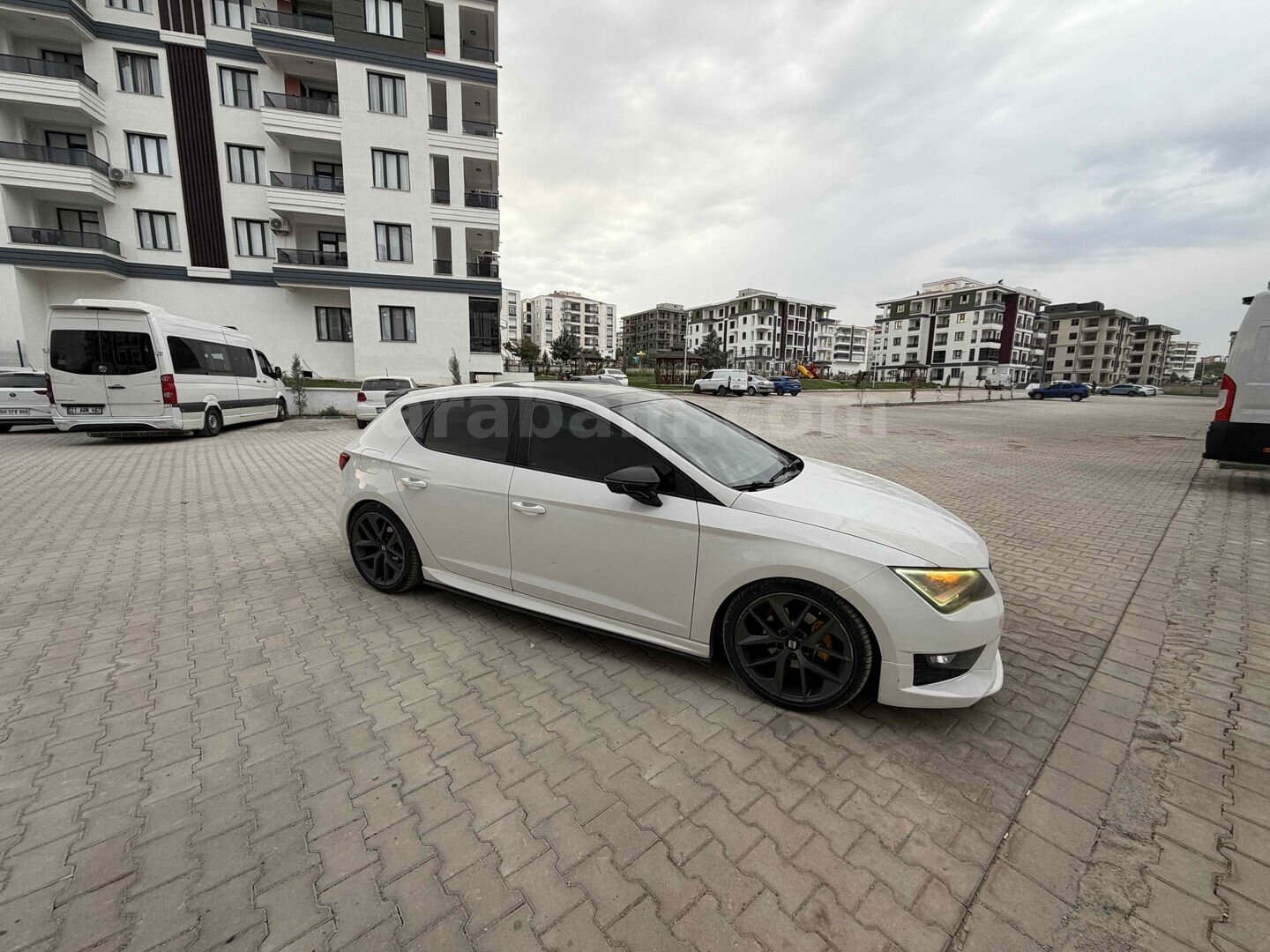 Sahibinden Seat Leon 1.4 TSI FR 2016 Model Diyarbakır 160.000 km Beyaz 2