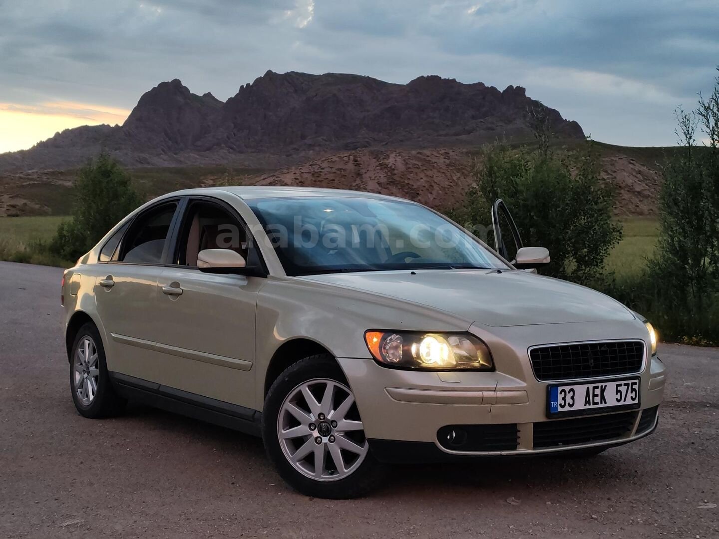 Sahibinden Volvo S40 1.6 D 2006 Model Sivas 286.000 km Yeşil 3