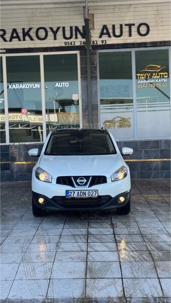 Galeriden Nissan Qashqai 1.5 dCi Tekna Sky Pack 2013 Model Şanlıurfa