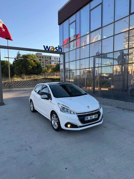 Sahibinden Peugeot 208 1.5 BlueHDi Signature 2019 Model