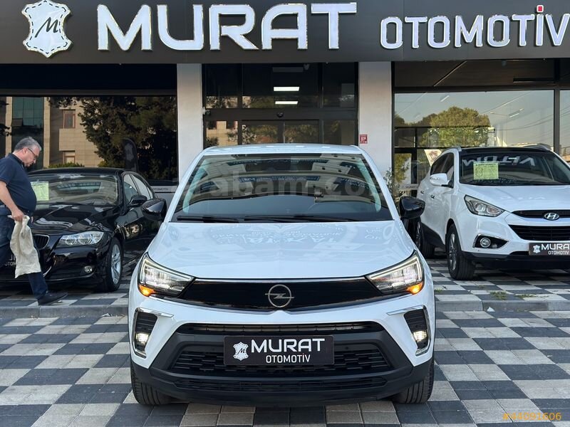 MURAT OTOMOTİV'DEN 2023 CROSSLAND 1.2T ESSENTIAL ** HATASIZ **