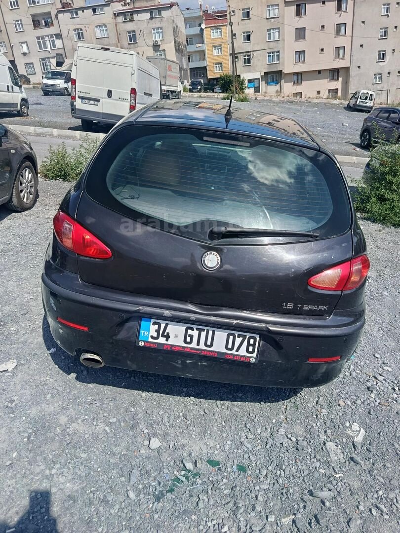 Sahibinden Alfa Romeo 147 1.6 TS Distinctive 2004 Model İstanbul 245.000 km Siyah 1