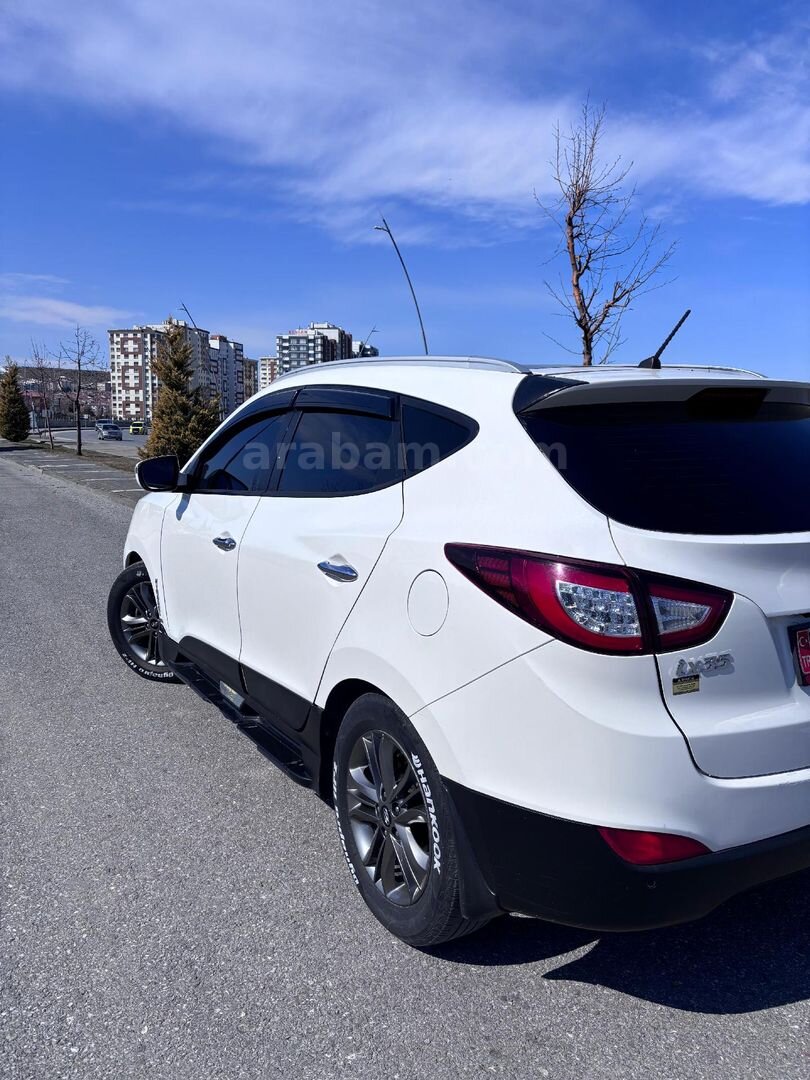 Sahibinden Hyundai ix35 1.6 GDI Elite 2014 model. ev alacagım için aracımı satıyorum 1