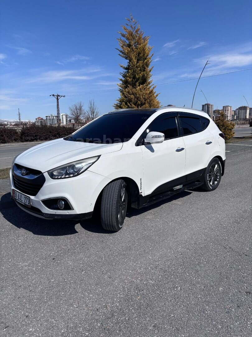 Sahibinden Hyundai ix35 1.6 GDI Elite 2014 model. ev alacagım için aracımı satıyorum 4