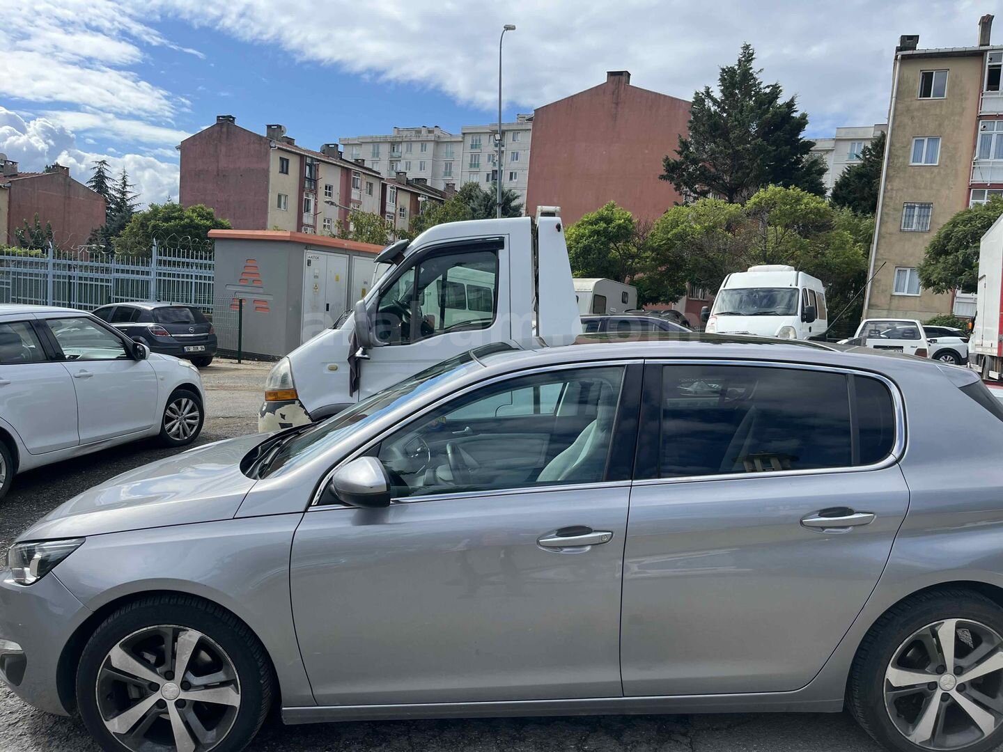 Sahibinden Peugeot 308 1.2 PureTech Allure 2014 Model İstanbul 3