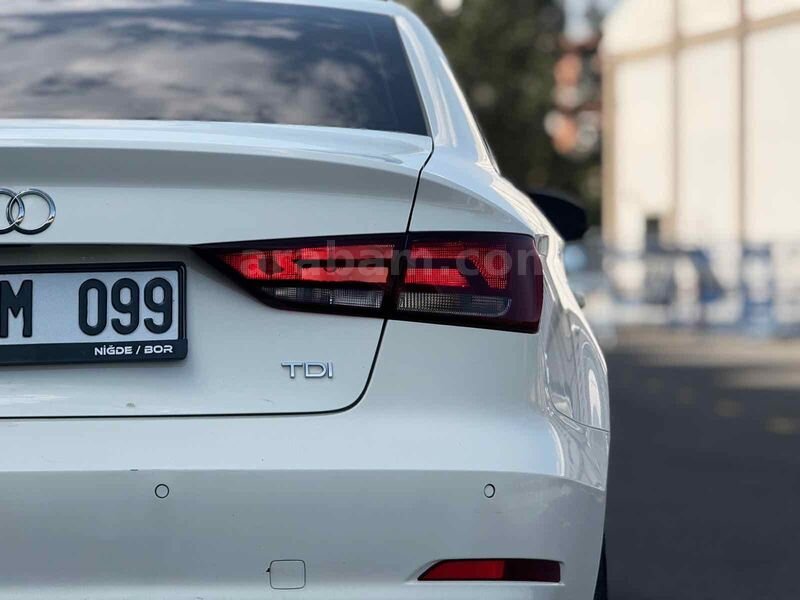 Sahibinden Audi A3 Sedan 1.6 TDI Ambiente 2013 Model 4