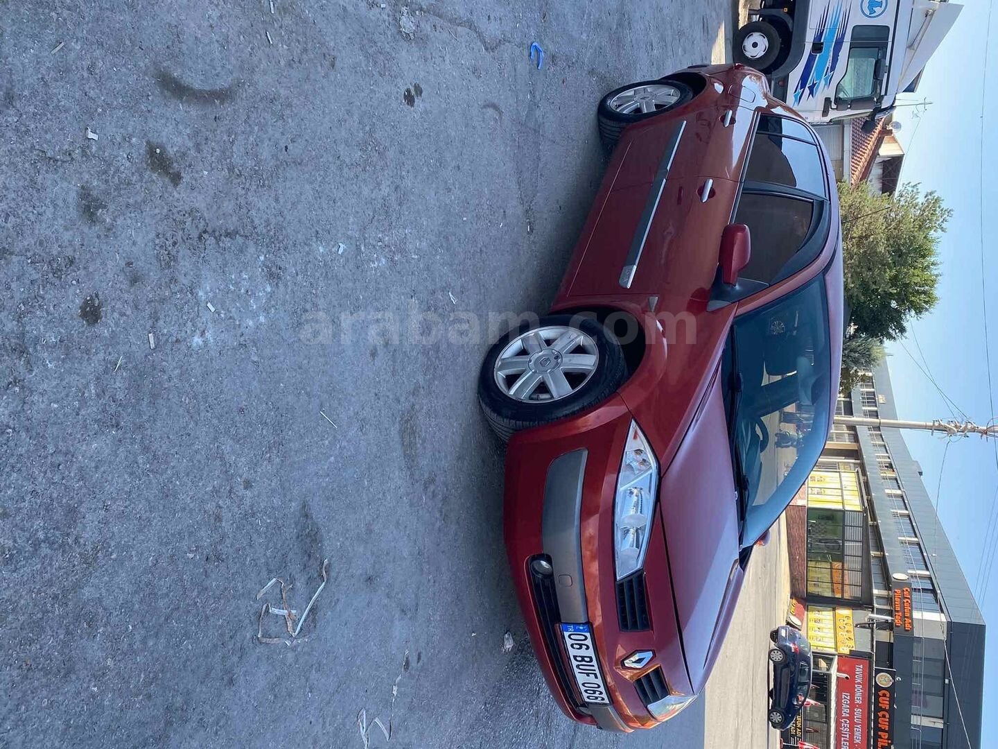 Sahibinden Renault Megane 1.6 Dynamique 2005 Model Ankara 293.000 km Kırmızı 5