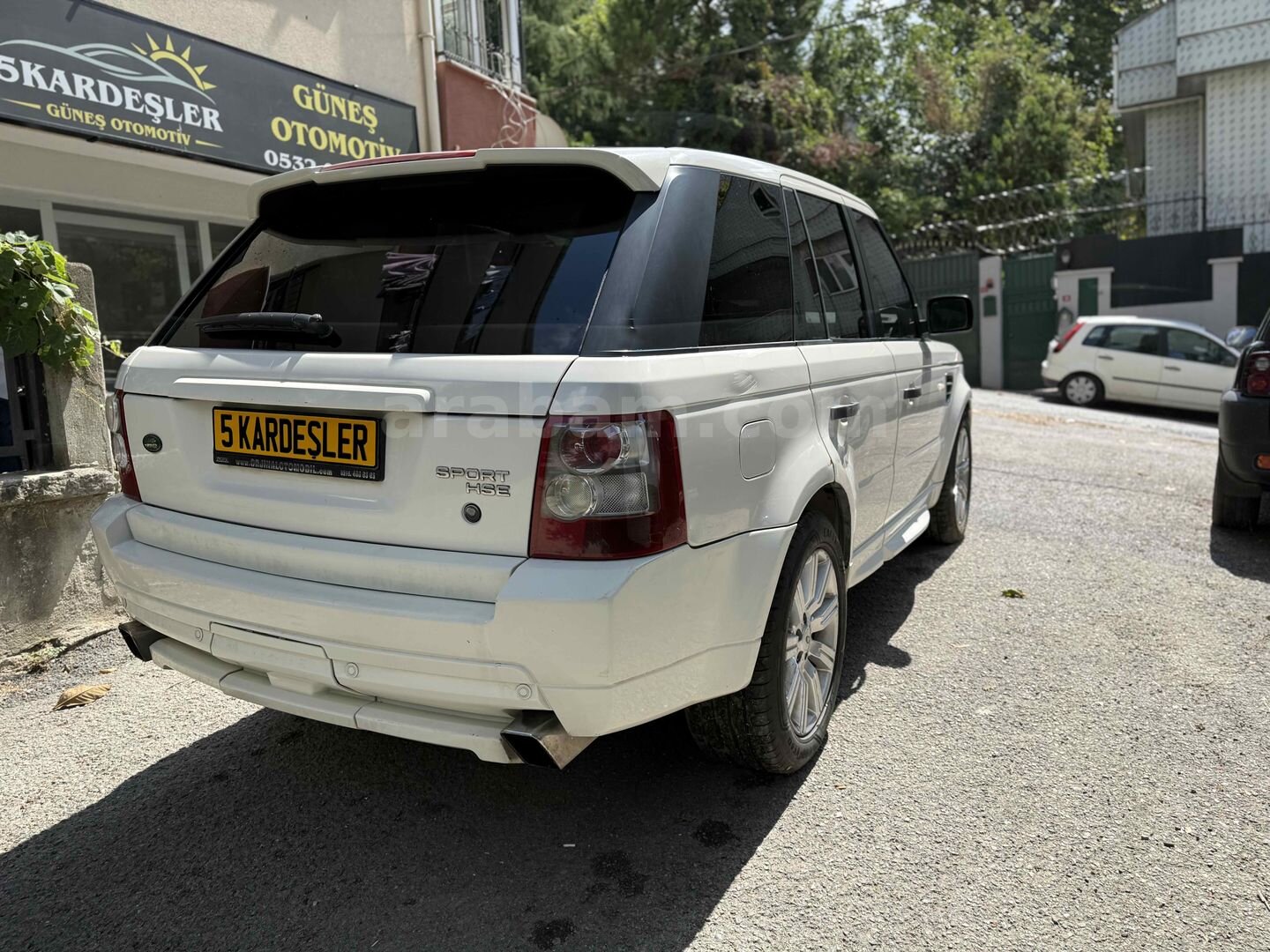 Sahibinden Land Rover Range Sport 2.7 TDV6 HSE 2009 Model 185.000 km Beyaz 7