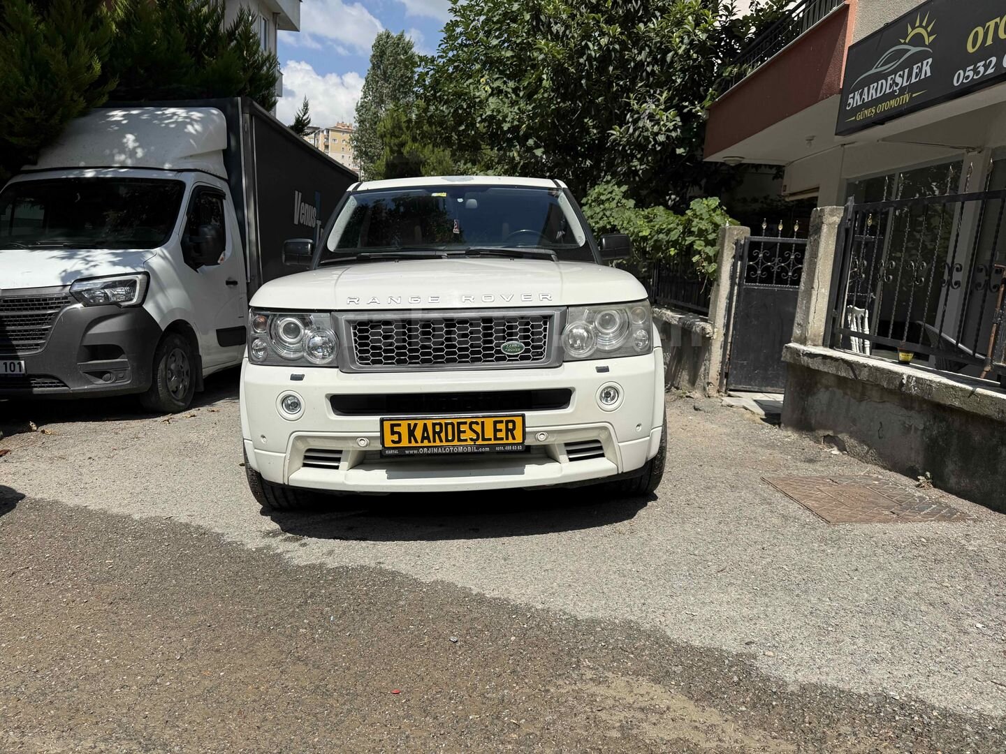 Sahibinden Land Rover Range Sport 2.7 TDV6 HSE 2009 Model 185.000 km Beyaz 2