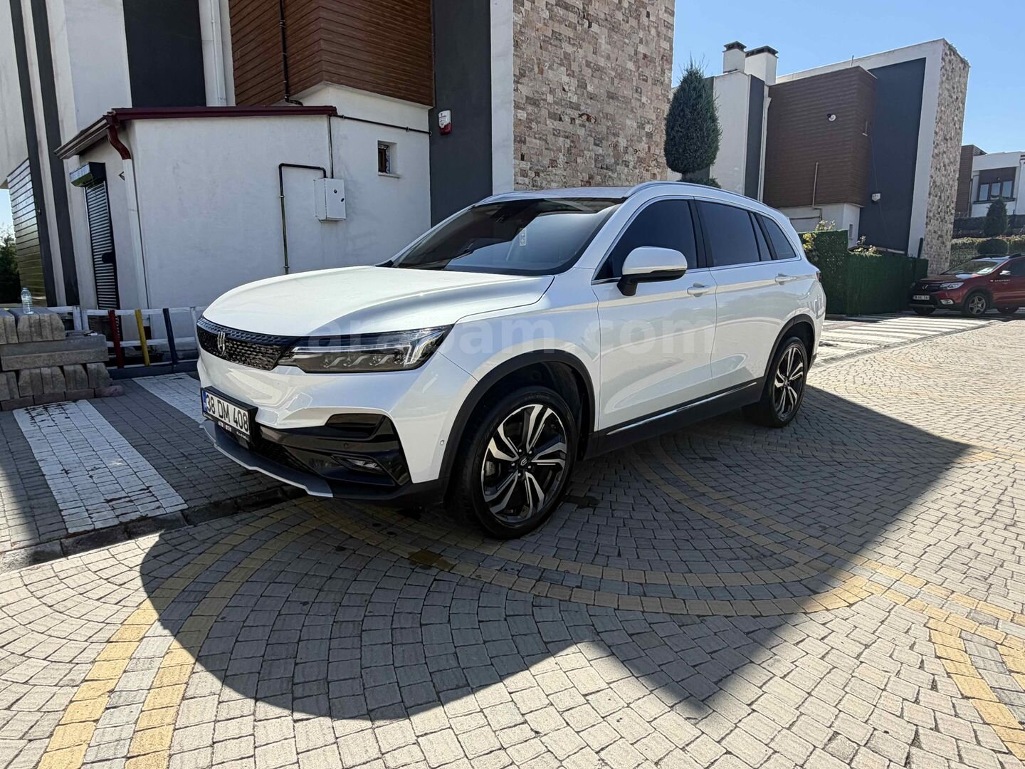 Sahibinden Skywell ET5 Premium 2022 Model Kayseri 88.000 km Beyaz 4