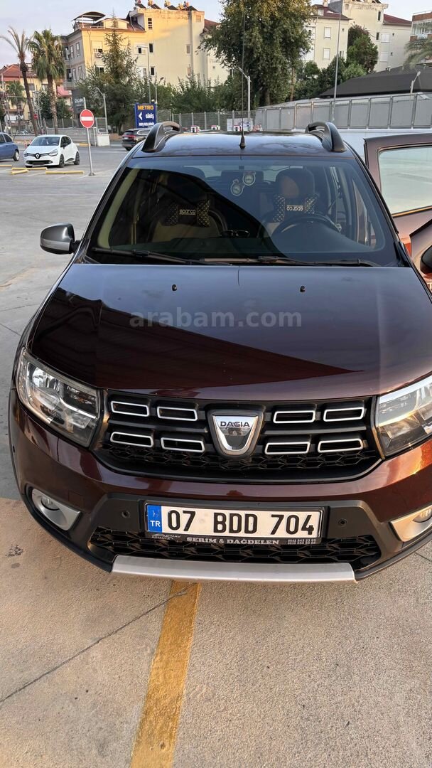 Sahibinden Dacia Sandero 1.5 dCi Stepway 2017 Model Antalya 148.500 km Bordo 2