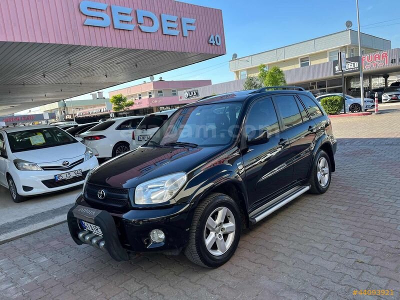 2006 TOYOTA RAV4 BENZİN/LPG OTOMATİK 4x4 DEĞİŞENSİZ SUNROOF'LU