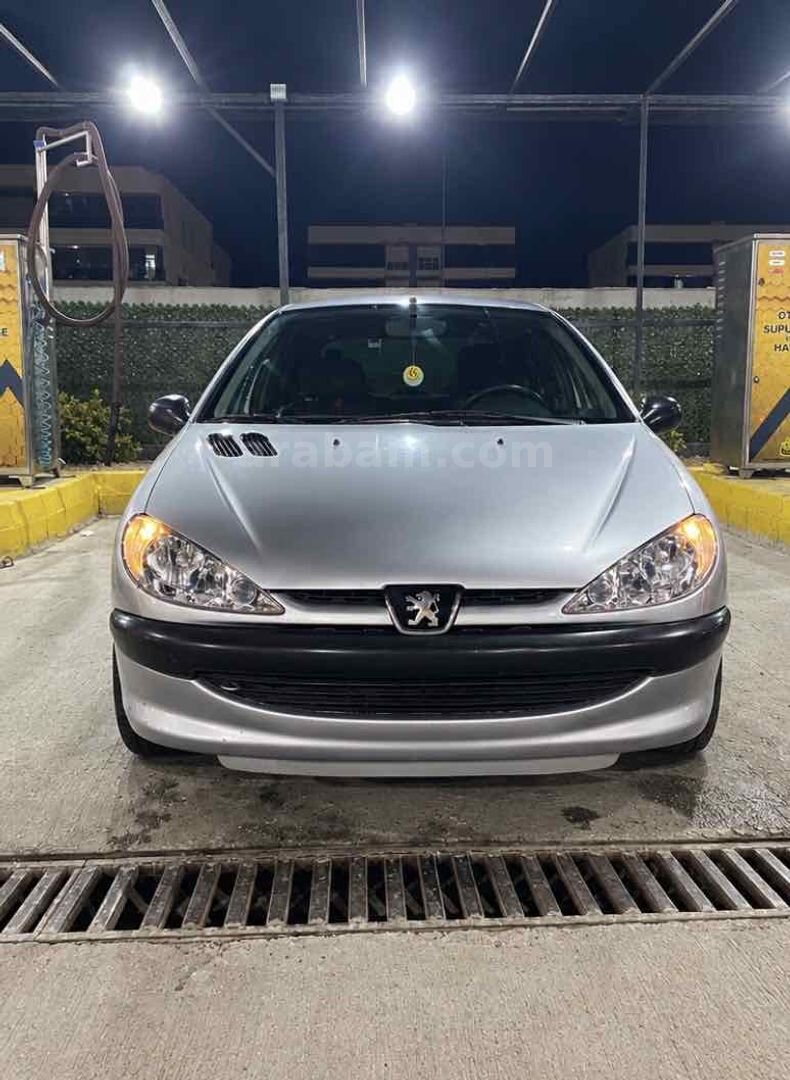 Sahibinden Peugeot 206 1.4 XT 2001 Model 2