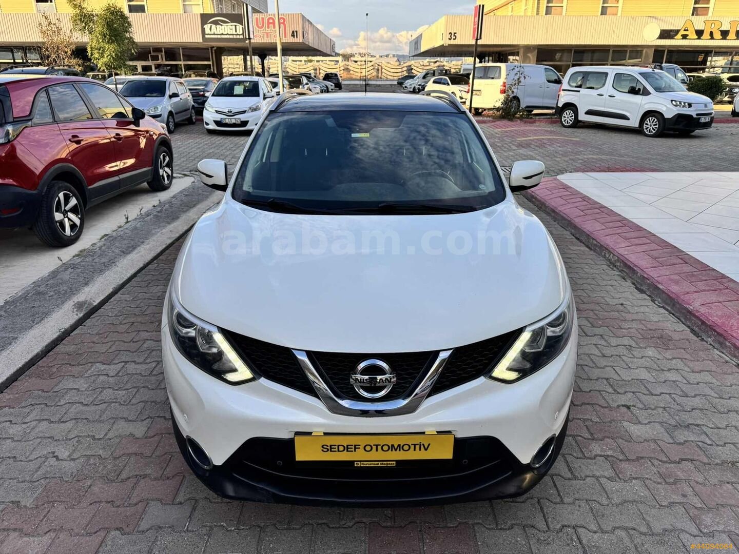 2017 BOYASIZ/TRAMERSİZ QASHQAI 1.6 DİZEL OTOMATİK SKYPACK 3