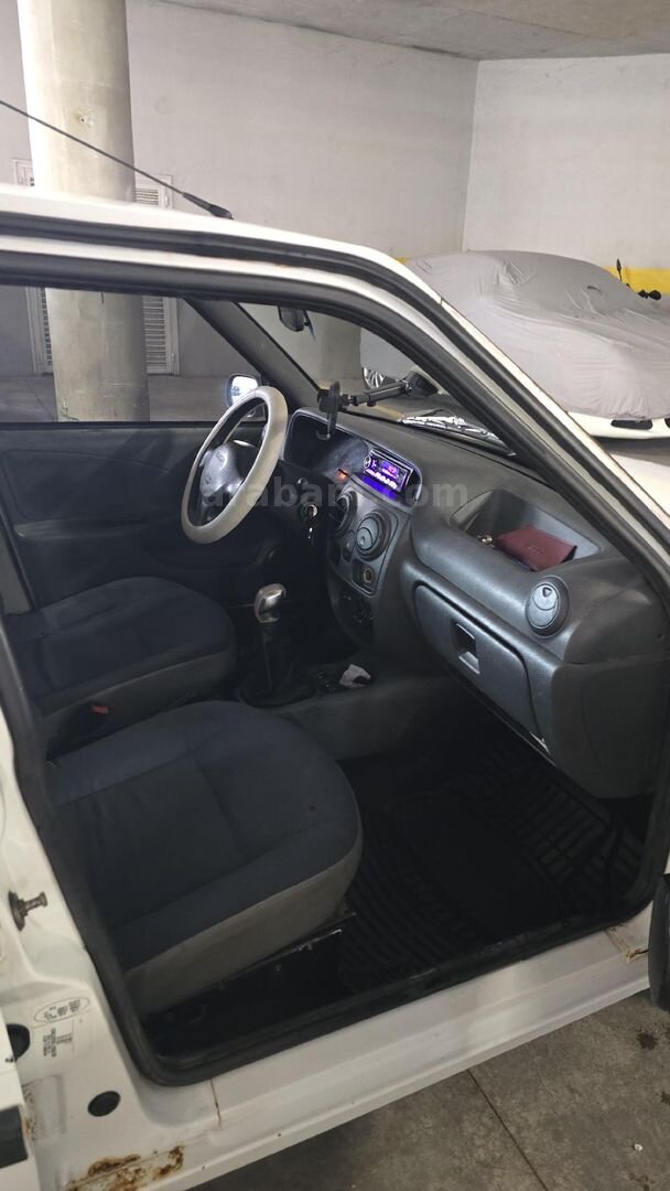 Sahibinden Dacia Solenza 1.4 Rapsodie 2004 Model Ankara 228.000 km Beyaz 7