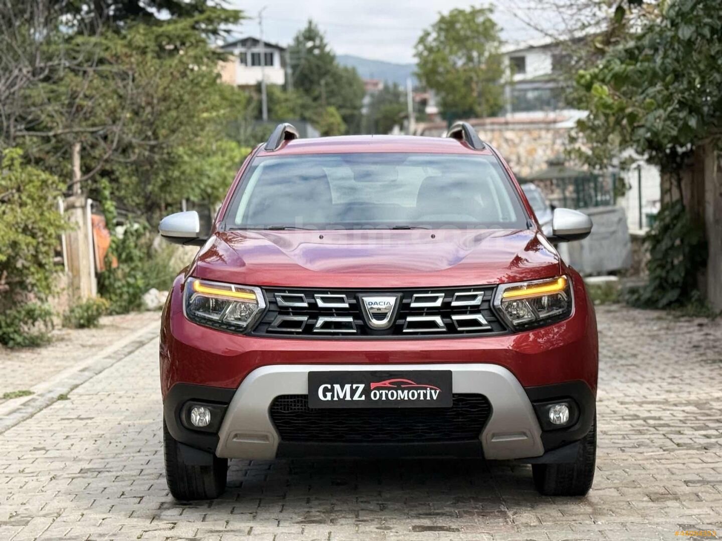 GMZ OTOMOTİV DEN 2022 HATASIZ BOYASIZ 113 BİN KM DUSTER 3