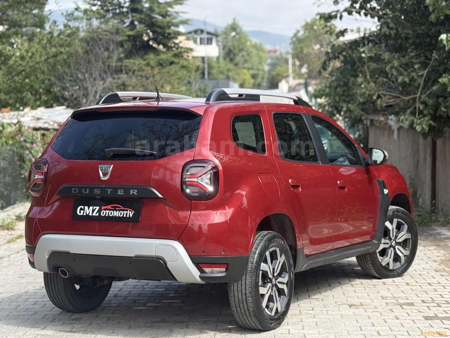 GMZ OTOMOTİV DEN 2022 HATASIZ BOYASIZ 113 BİN KM DUSTER 7