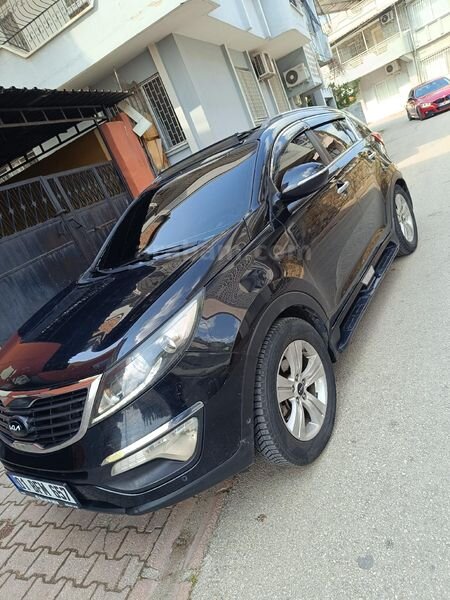 Sahibinden Kia Sportage 1.6 GSL Comfort 2013 Model 312.000 km Siyah