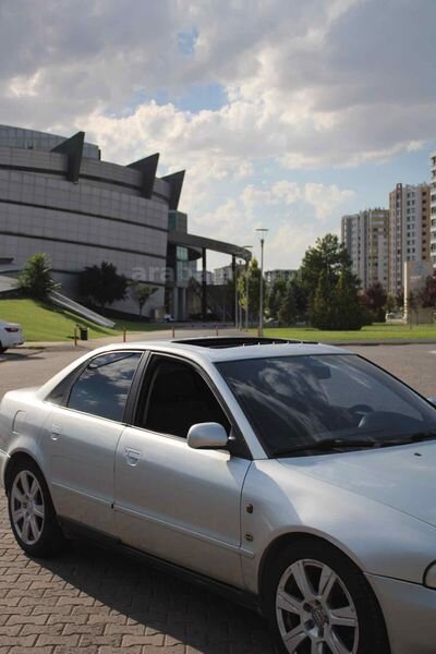 Sahibinden Audi A4 Sedan 1.6 1997 Model 2