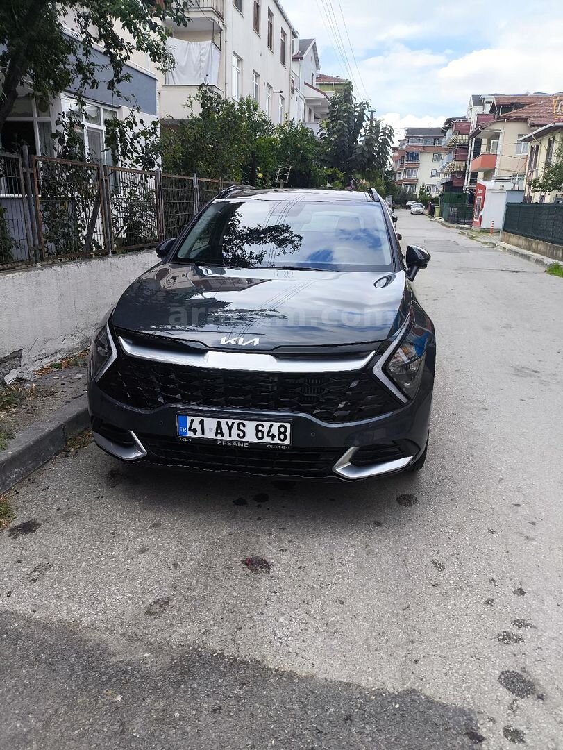 10.461 KM | 2025 OCAK TESCİL | HATASIZ | ELEGANCE KONFOR PLUS | CAM TAVAN 2
