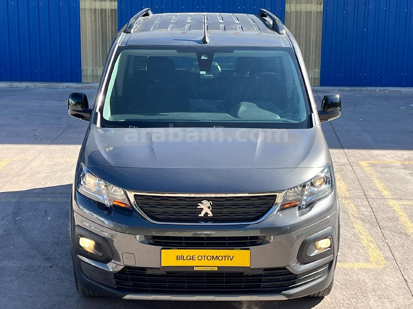 Galeriden Peugeot Rifter 1.5 BlueHDI Allure 2023 Model Kütahya 33.000 km Gri (Gümüş) 3