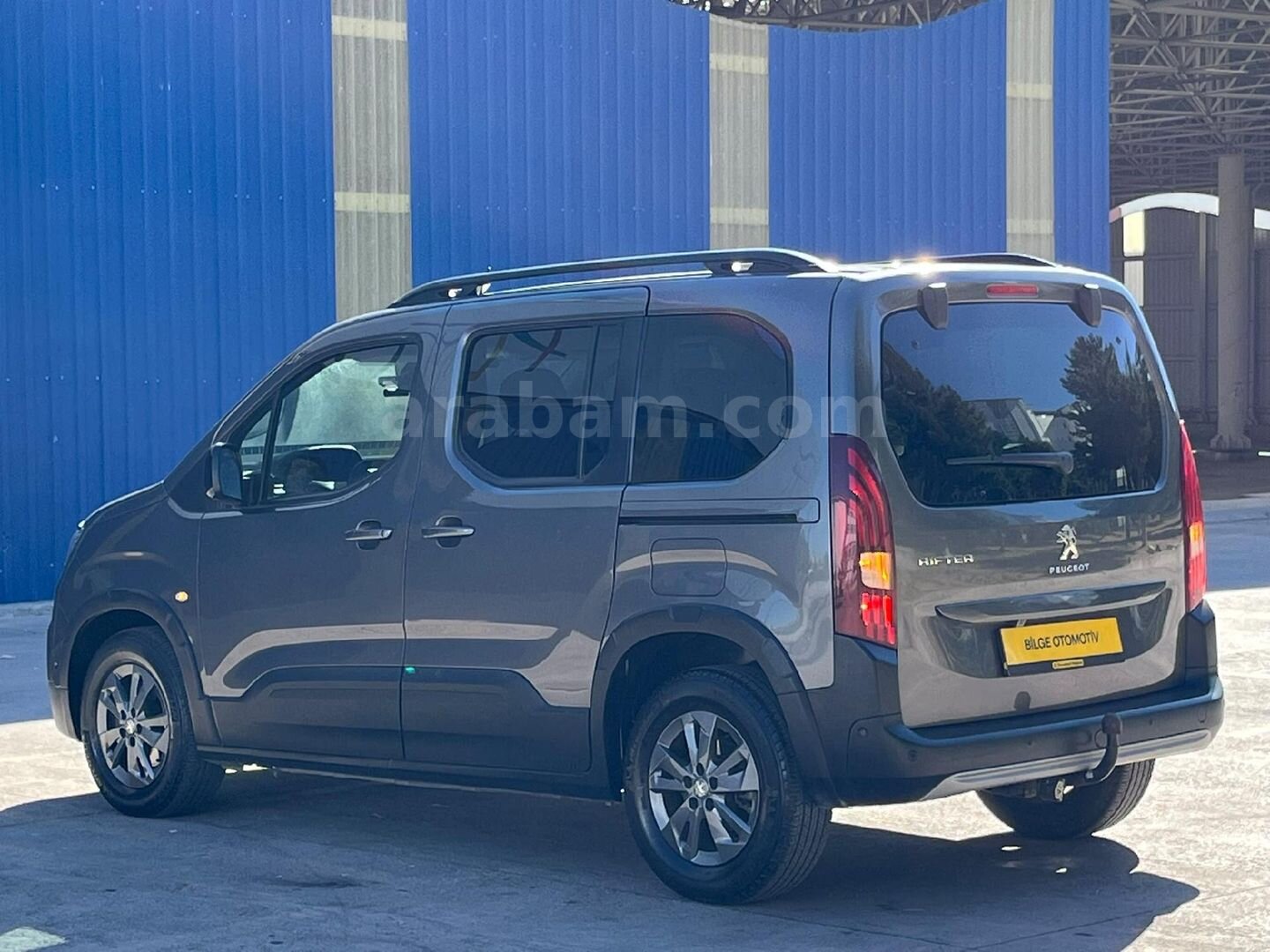 Galeriden Peugeot Rifter 1.5 BlueHDI Allure 2023 Model Kütahya 33.000 km Gri (Gümüş) 5