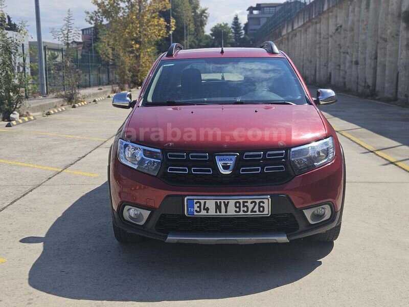 Sahibinden Dacia Sandero 0.9 TCe Stepway Easy-R 2017 Model Yalova 80.000 km Kırmızı
