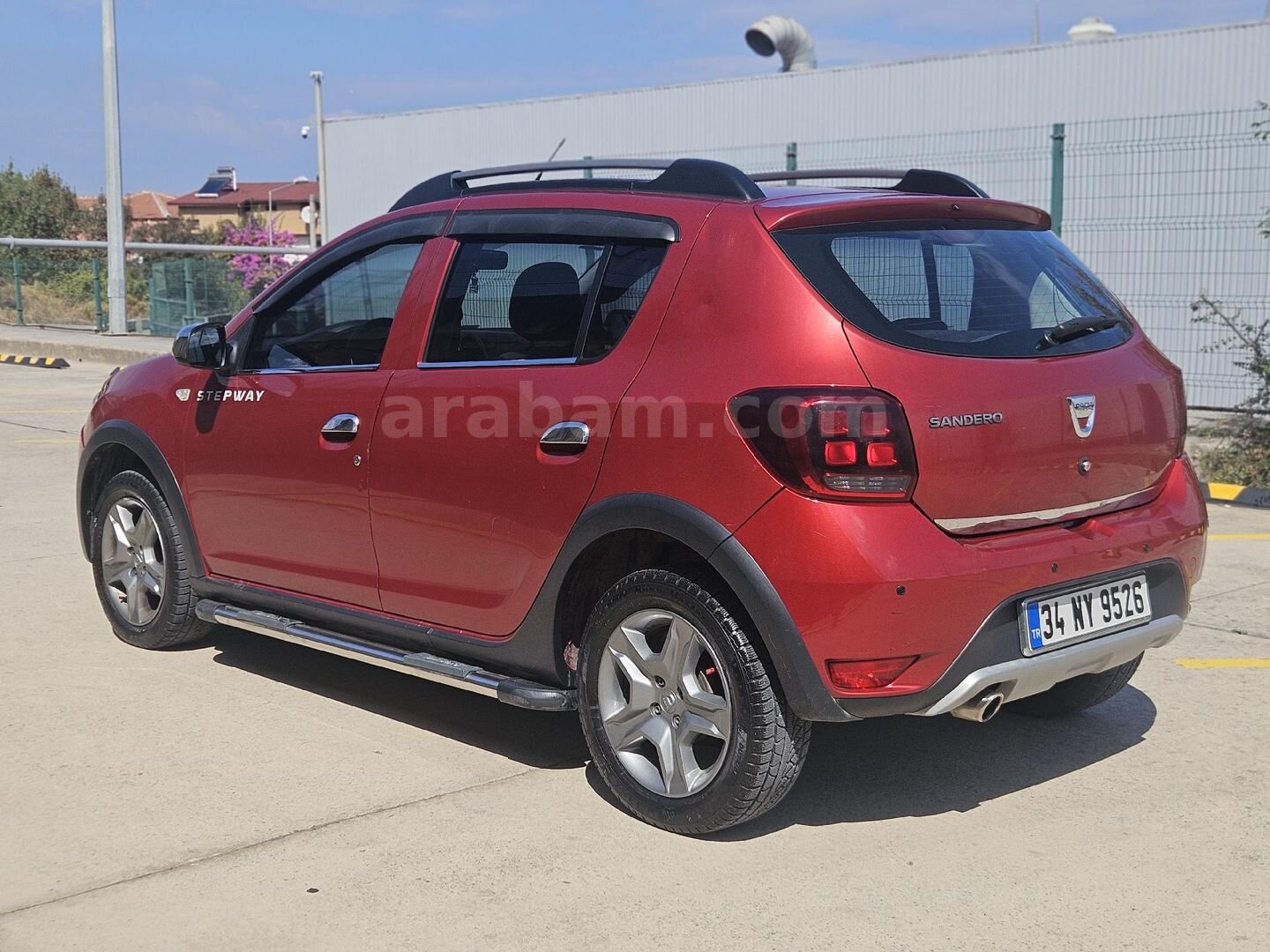 Sahibinden Dacia Sandero 0.9 TCe Stepway Easy-R 2017 Model Yalova 80.000 km Kırmızı 4