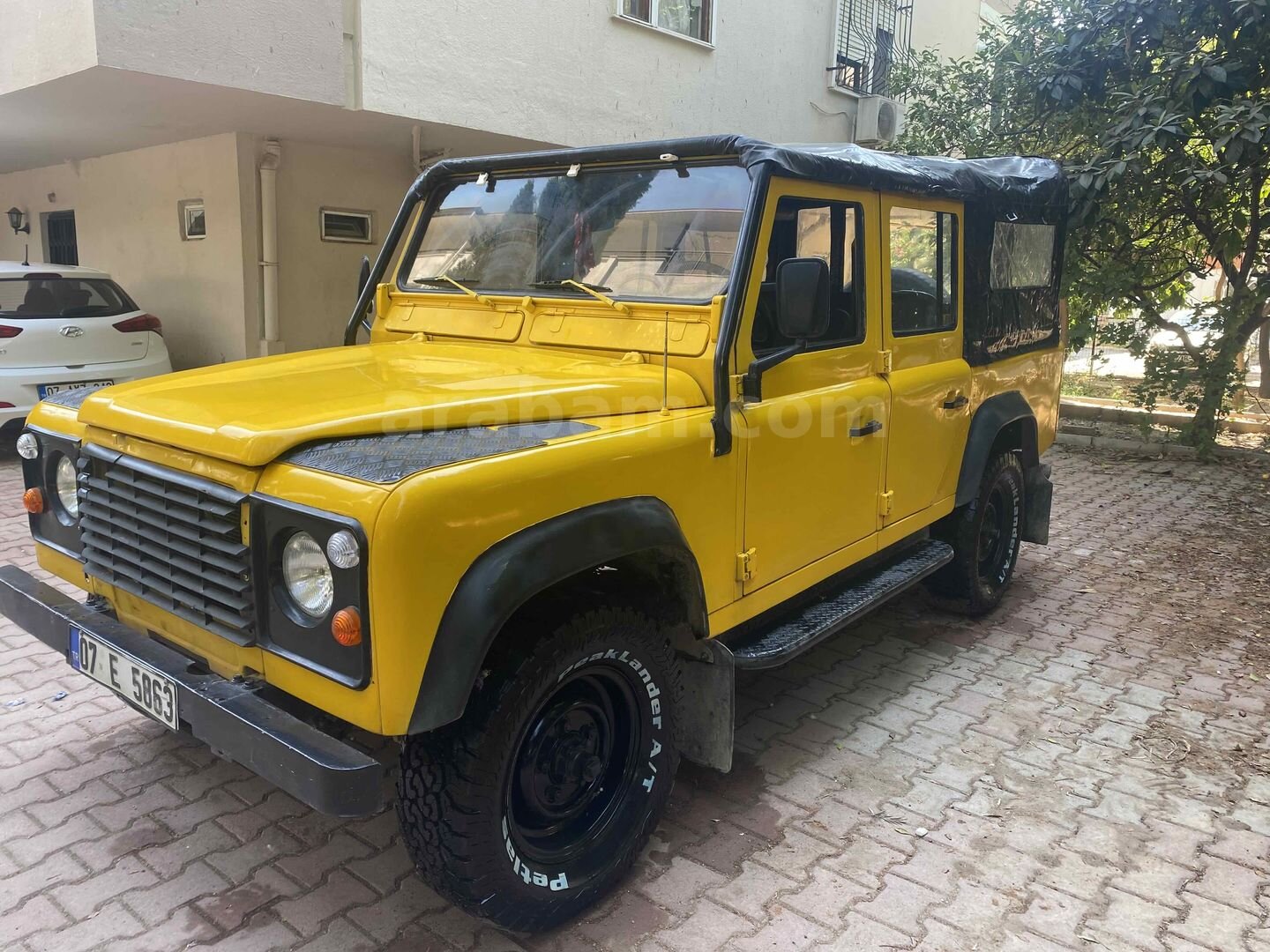Sahibinden Land Rover Defender 2.5 TDI 1991 Model 2
