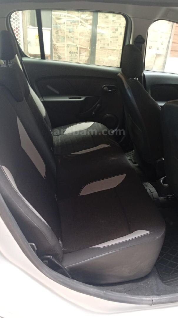 Sahibinden Dacia Sandero 0.9 TCe Stepway Easy-R 2016 Model İzmir 113.000 km Gri 4