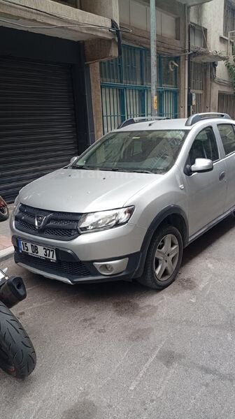 Sahibinden Dacia Sandero 0.9 TCe Stepway Easy-R 2016 Model İzmir 113.000 km Gri