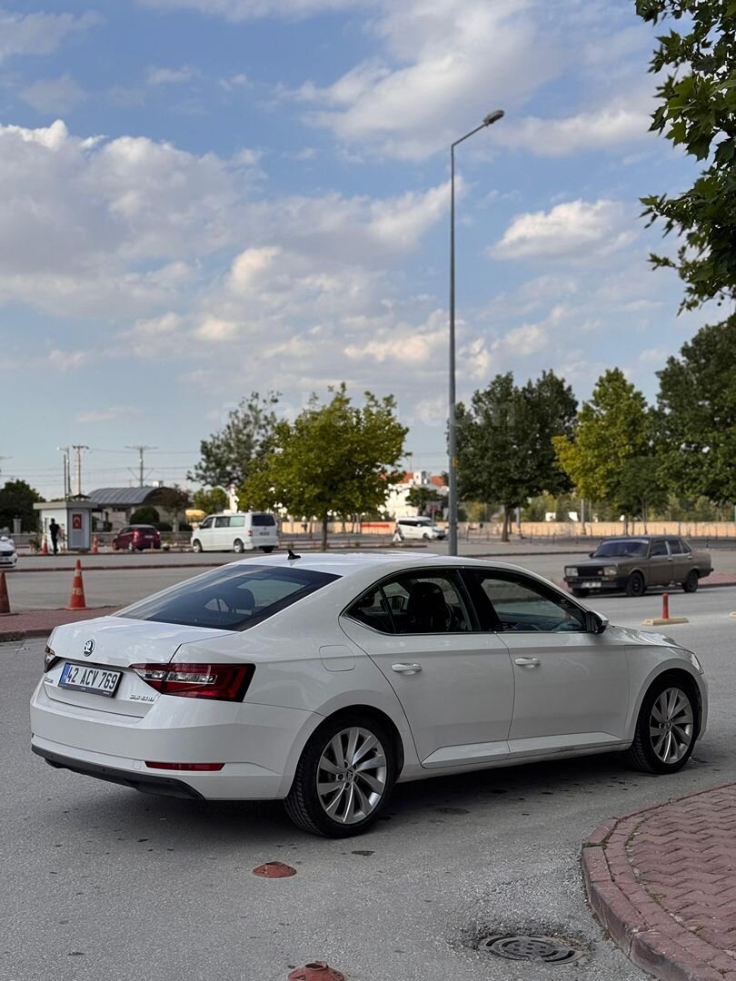Sahibinden ACİL Satılık !! Skoda SuperB 5