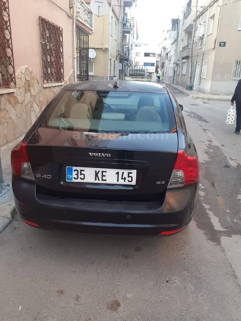 Sahibinden Volvo S40 1.6 2008 Model İzmir 395.000 km Siyah 7
