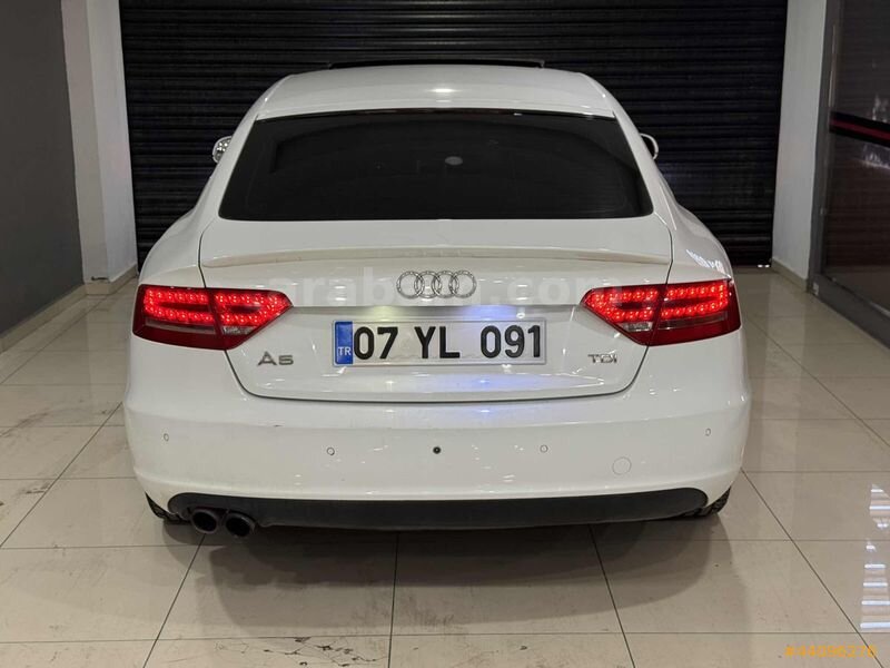 KAYA OTOMOTİV'DEN 2011 AUDi A5 177HP DEĞİŞENSİZ 6