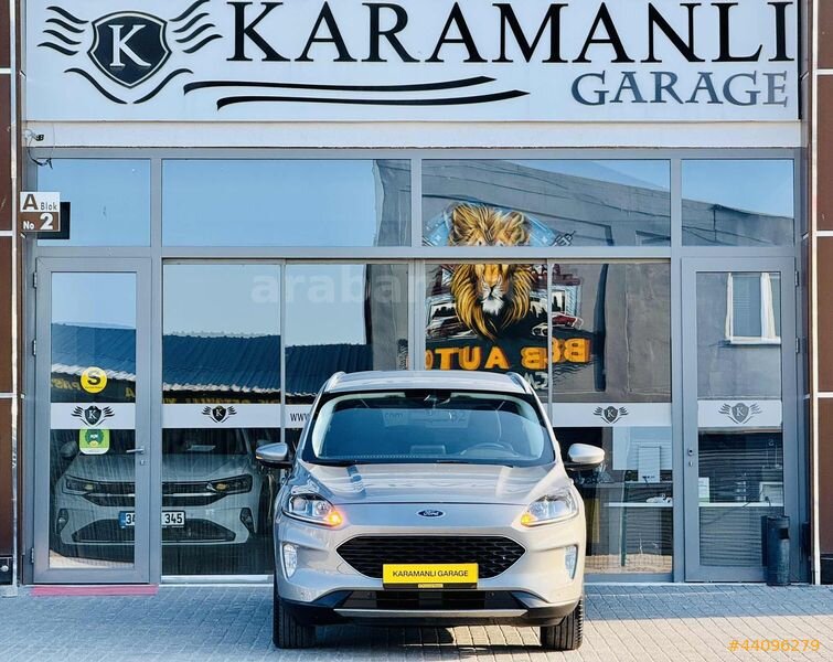 KARAMANLI GARAGE FORD KUGA 1.5 ECOBLUE STYLE 78 BİN KM.