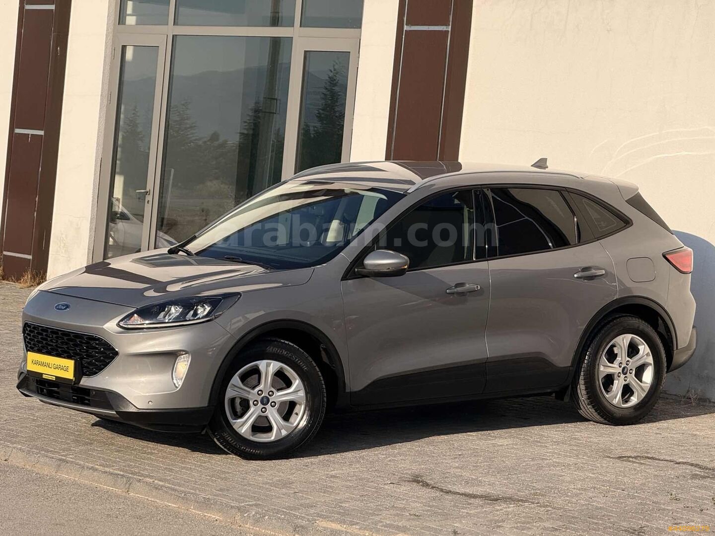 KARAMANLI GARAGE FORD KUGA 1.5 ECOBLUE STYLE 78 BİN KM. 4