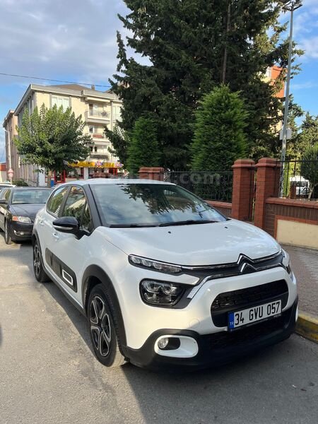 Sahibinden Citroen C3 1.2 PureTech Feel Bold 2023 Model İstanbul 76.400 km Beyaz