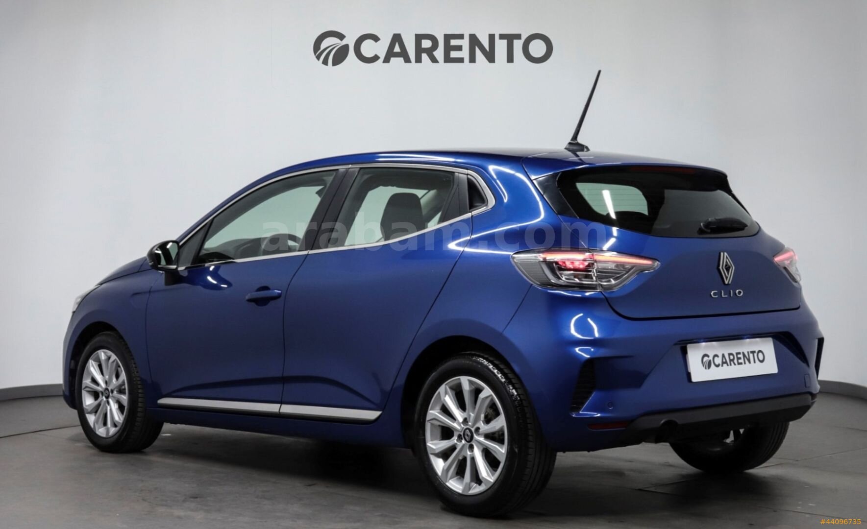 Galeriden Renault Clio 1.0 TCe Evolution 2024 Model İstanbul 81.000 km Mavi 3