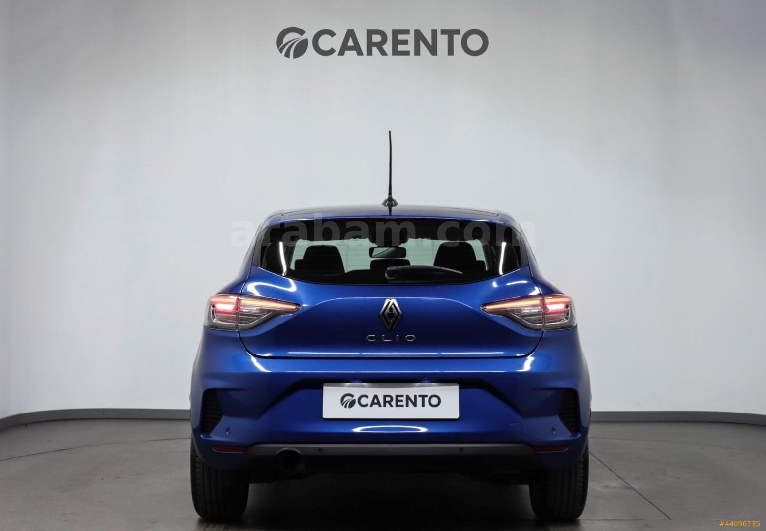 Galeriden Renault Clio 1.0 TCe Evolution 2024 Model İstanbul 81.000 km Mavi 4