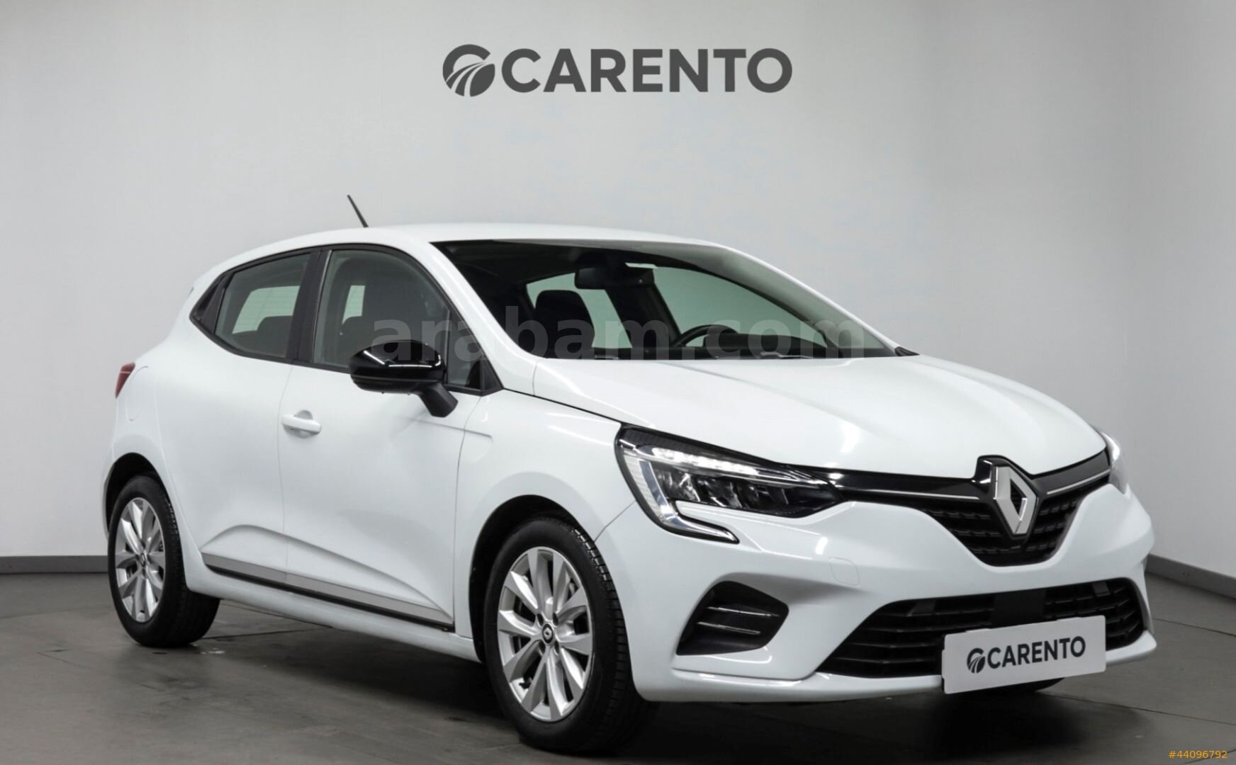 Galeriden Renault Clio 1.0 TCe Touch 2023 Model İstanbul 85.000 km Beyaz 7