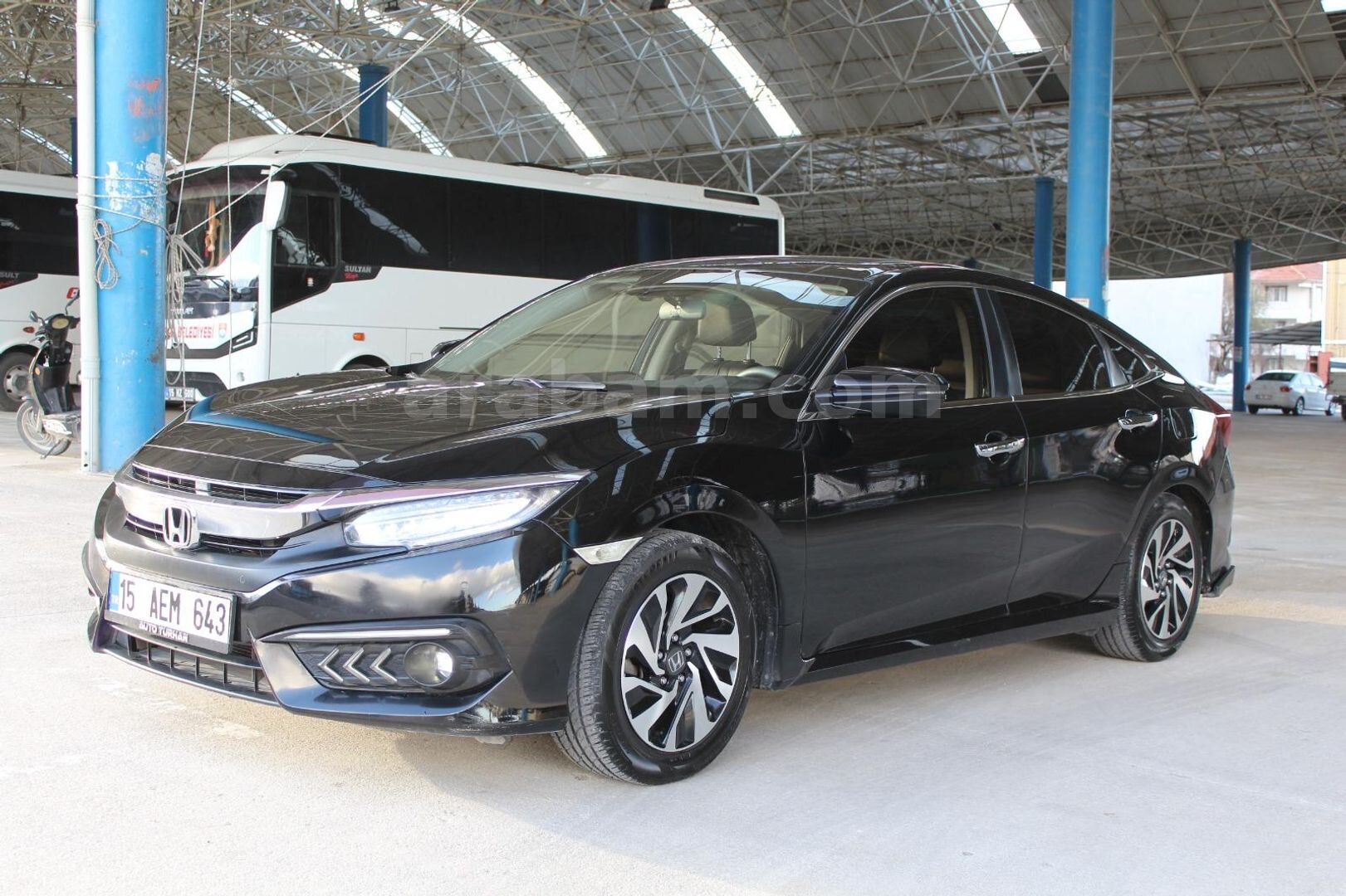 Sahibinden Honda Civic 1.6i VTEC Executive 2018 Model 172.000 km Siyah 2