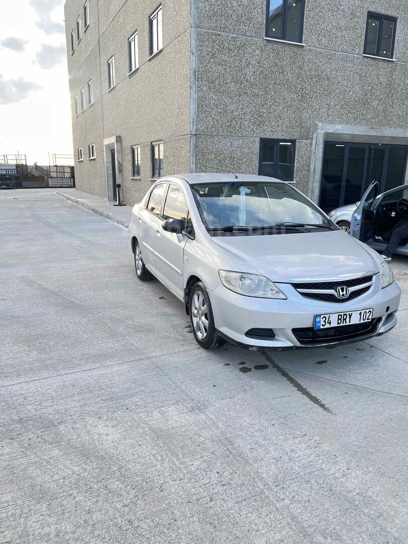 Sahibinden Honda City 1.4 Elite 2007 Model 2