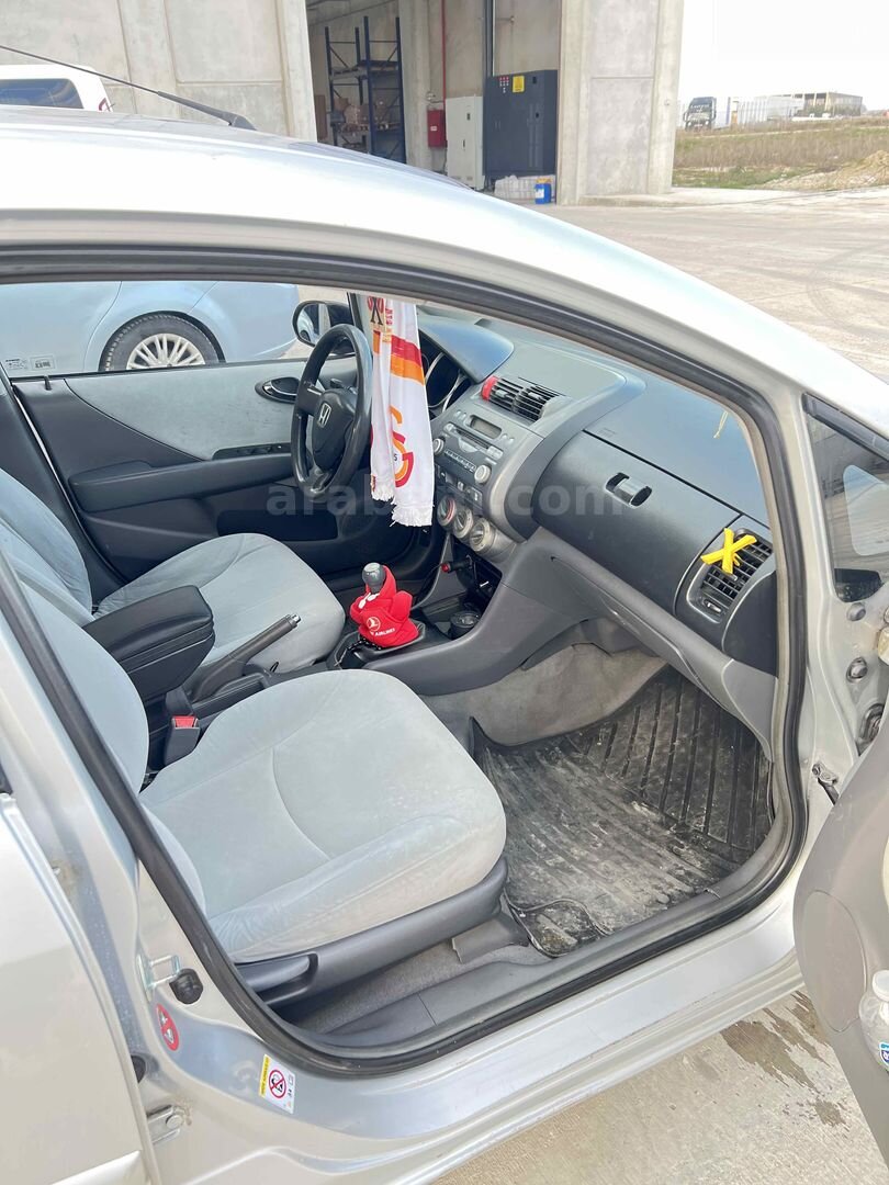 Sahibinden Honda City 1.4 Elite 2007 Model 4