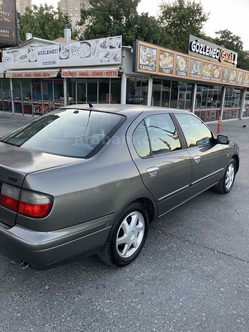 Sahibinden Nissan Primera 2.0 SE 1997 Model İstanbul 189.200 km Füme 3