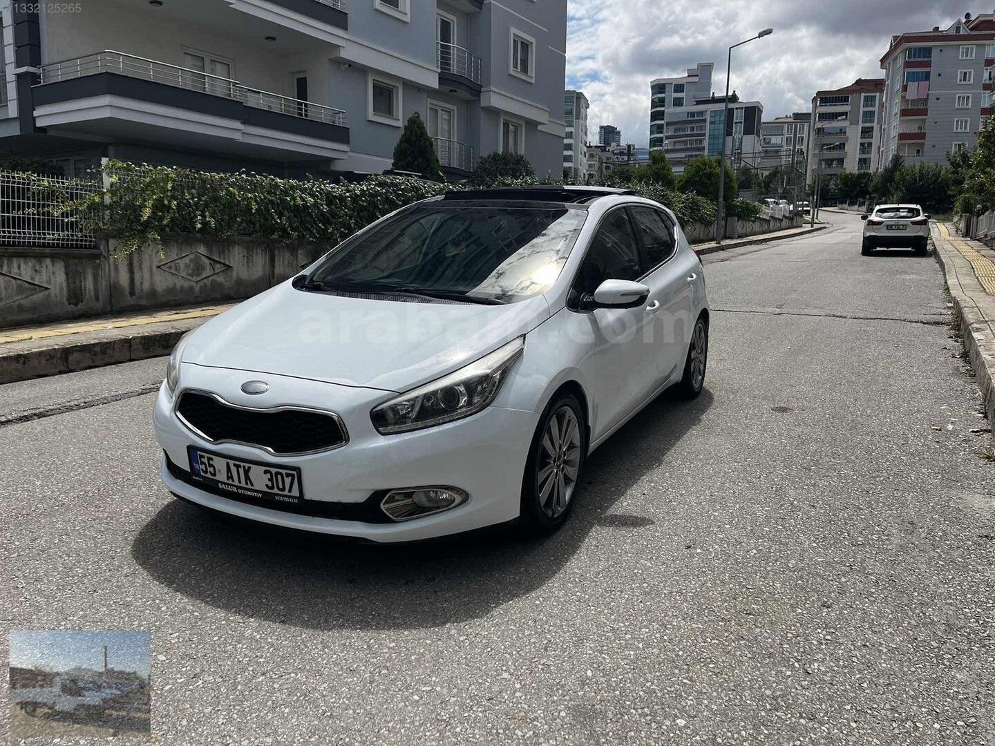 Galeriden Kia Ceed 1.6 CRDi Concept Plus 2013 Model Samsun 254.000 km Beyaz 2