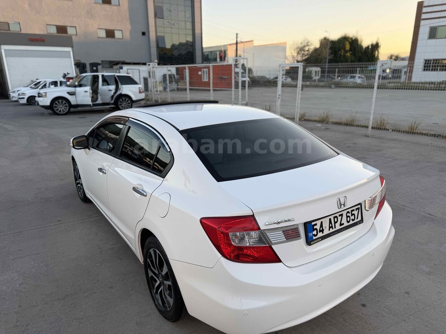 Sahibinden Honda Civic 1.6i VTEC Eco Executive 2016 Model Sakarya 78.000 km Beyaz 5