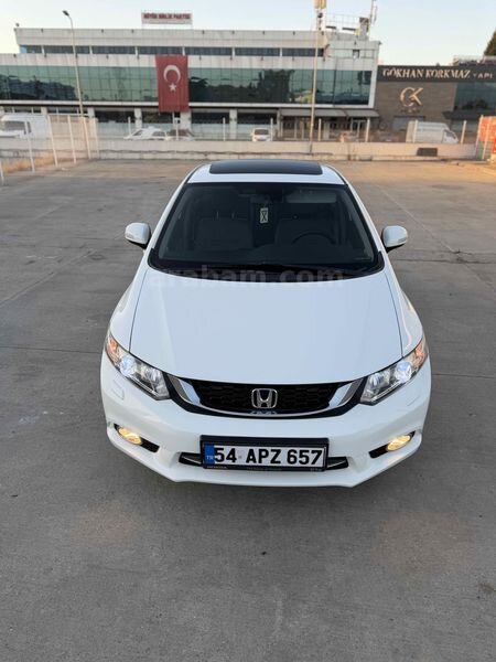 Sahibinden Honda Civic 1.6i VTEC Eco Executive 2016 Model Sakarya 78.000 km Beyaz