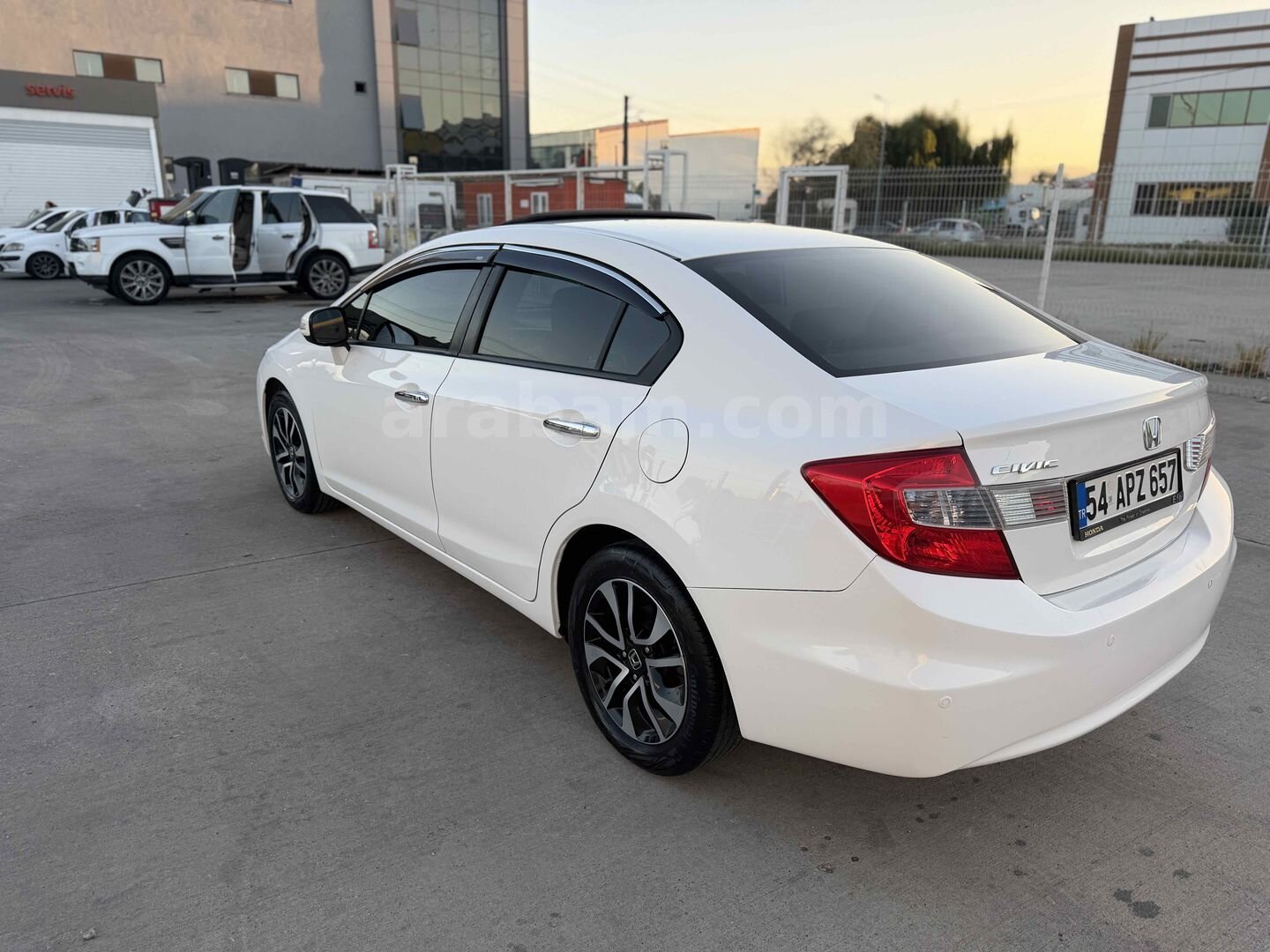 Sahibinden Honda Civic 1.6i VTEC Eco Executive 2016 Model Sakarya 78.000 km Beyaz 6